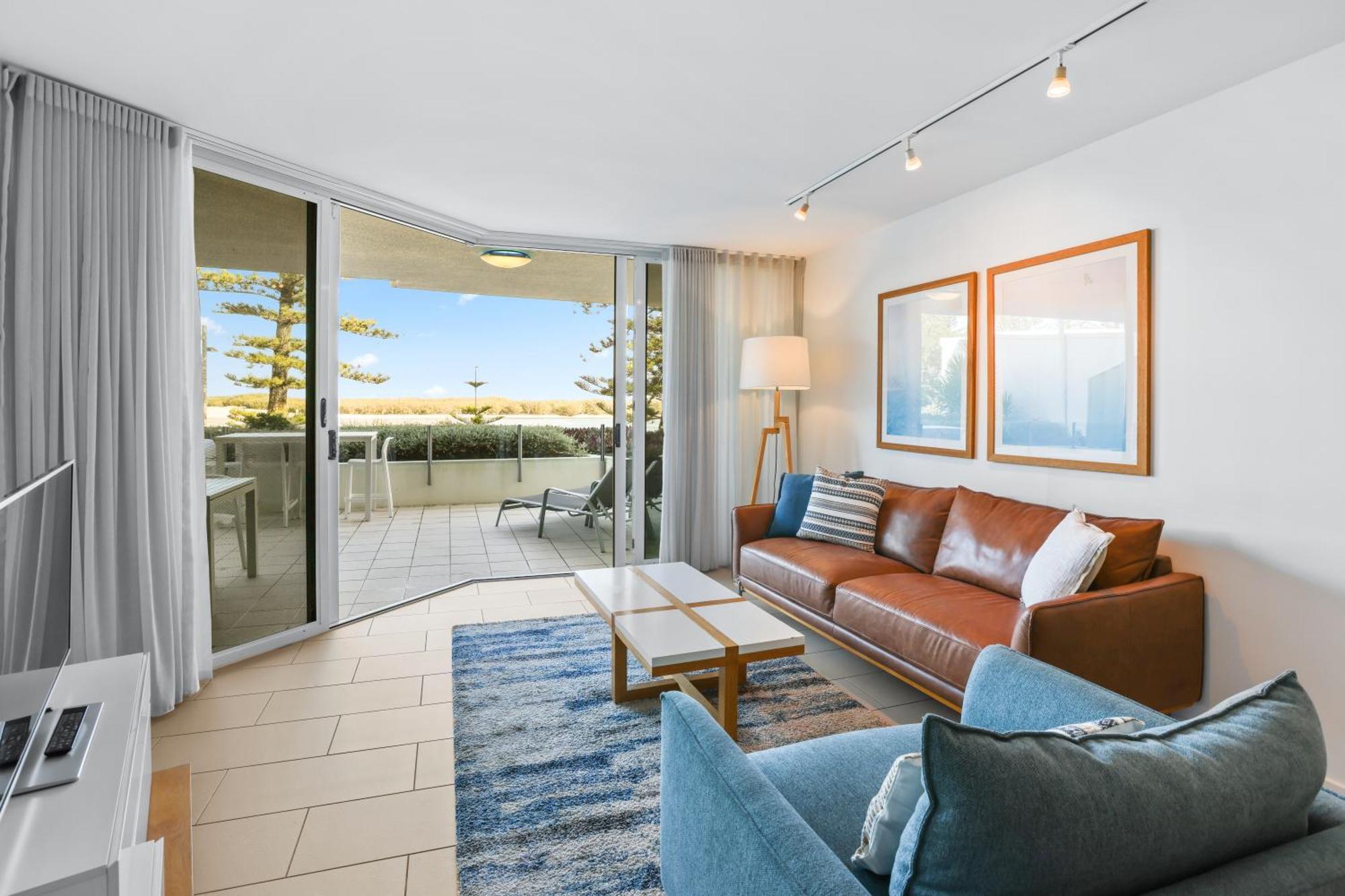 Rumba Beach Resort Caloundra Exteriér fotografie Living room